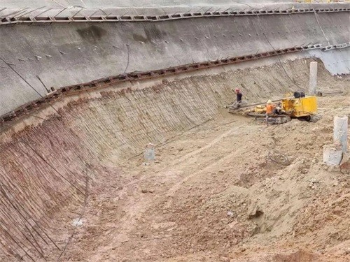 虹口基坑边坡加固